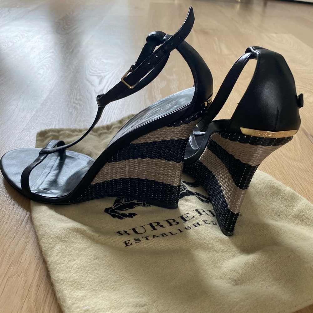 Burberry Heel